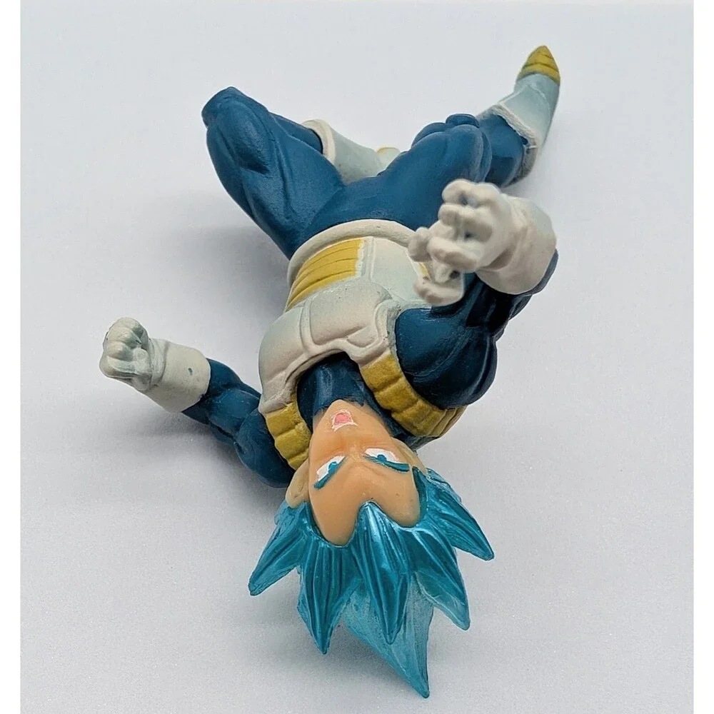 Gashapon Dragon Ball Super VS Dragon Ball Series 1 Mini Figure Vegeta